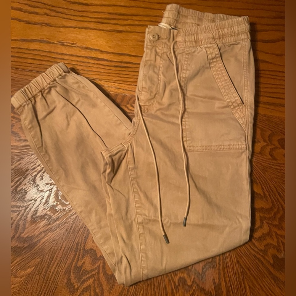 American Eagle Stretch High Waisted Jegging Jogger Size 10 Short-Khaki